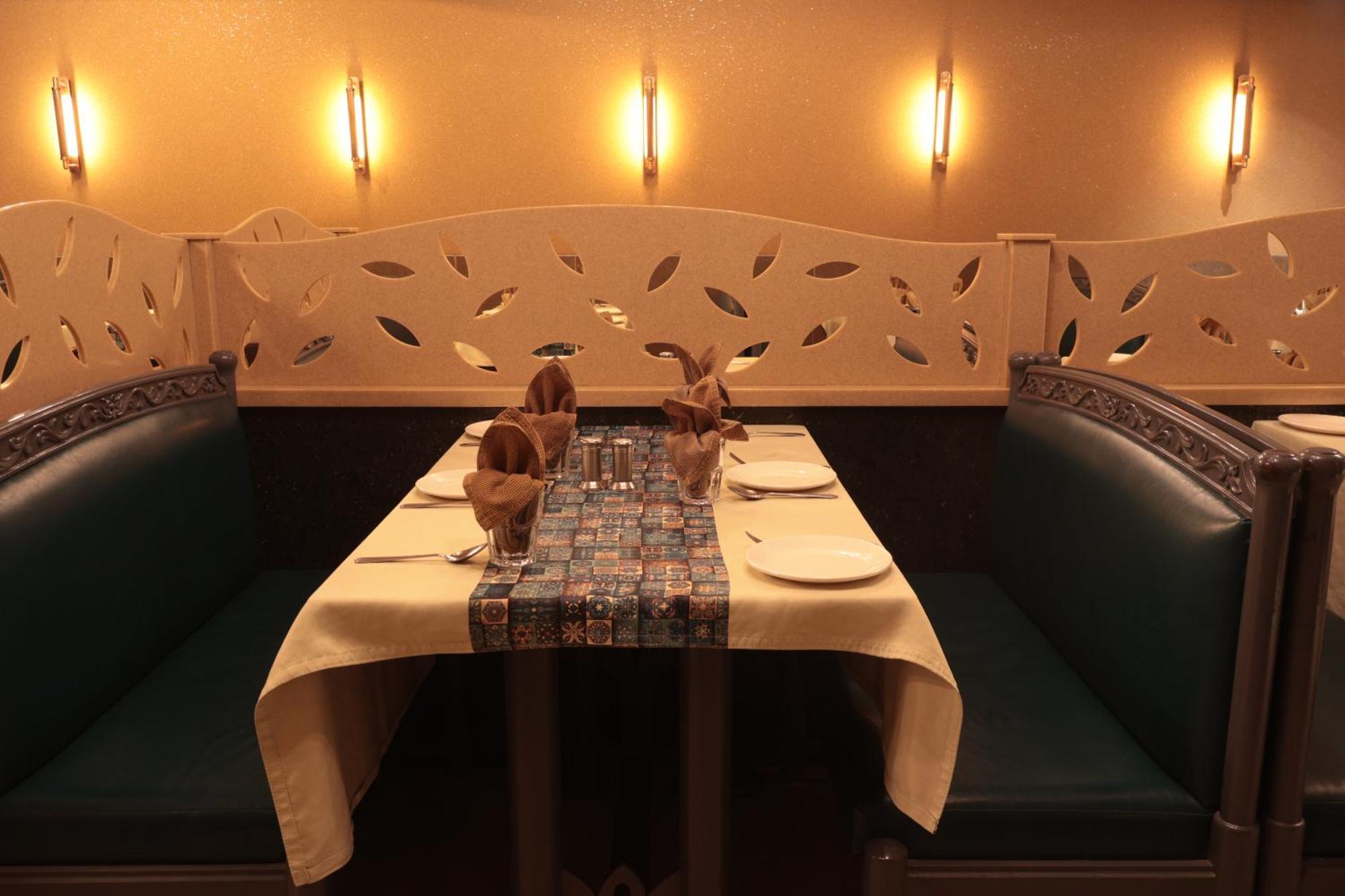 Hotel Kabir Ahmedabad Buitenkant foto