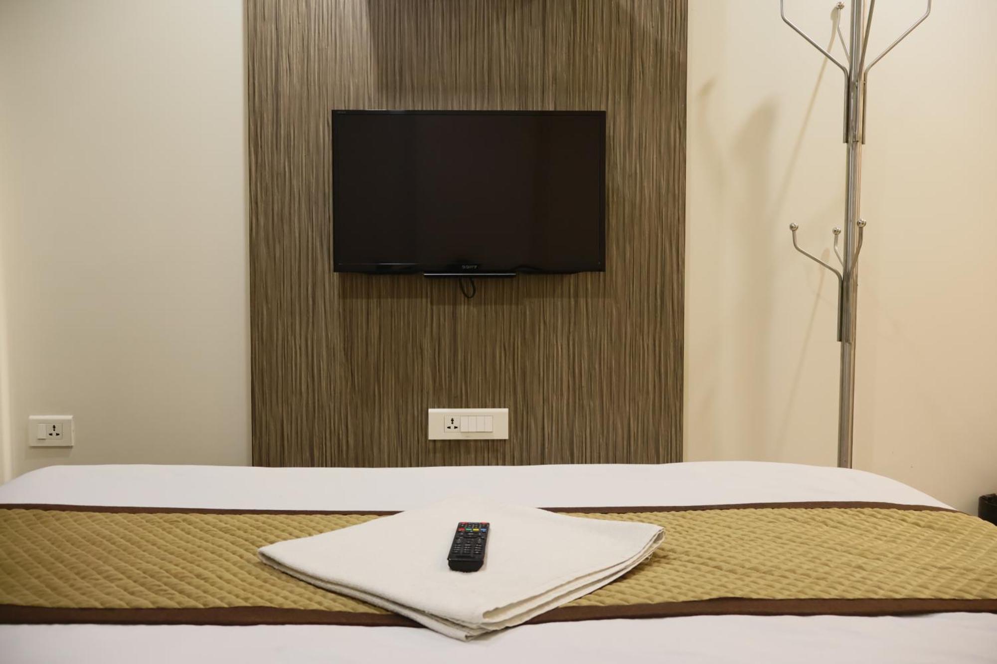 Hotel Kabir Ahmedabad Buitenkant foto